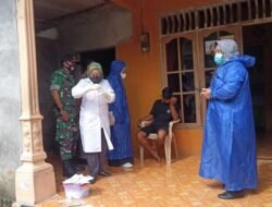 Cegah Persebaran Covid-19 Babinsa Koramil Kutorejo Bersama Nakes Tracing Warga Kontak Erat