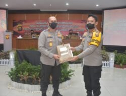 Polda Jambi Lakasanakan Acara Sosialisasi dan Penyerahan Dipa Petikan Satker TA 2022