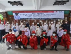 Teguh Gunarko Dikukuhkan Jadi Ketua PMI Kabupaten Mojokerto