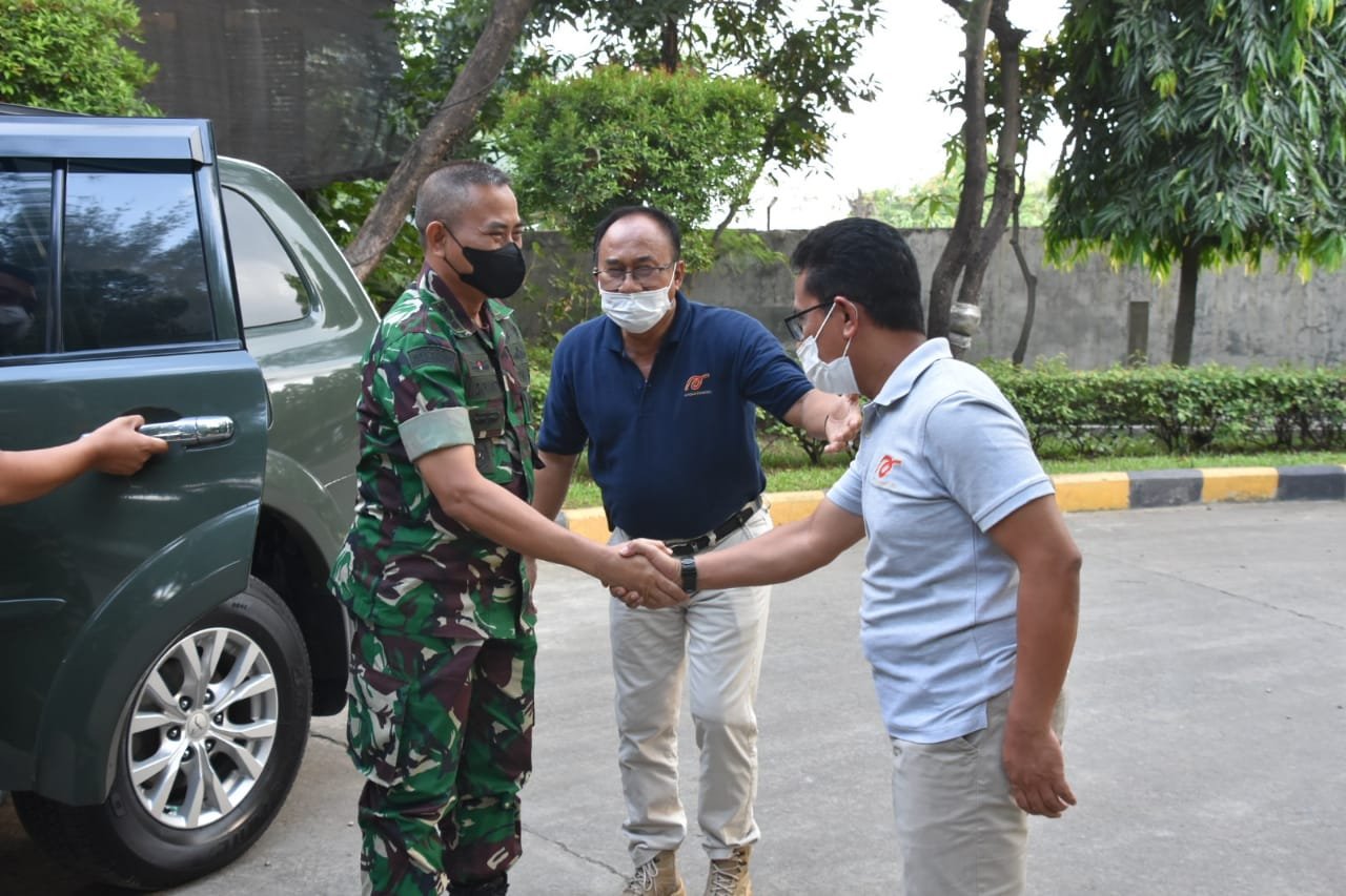 Danrem 082/CPYJ Ajak Perwira Refreshing