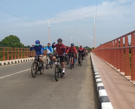 Gowes Perdana 2022 Kodim 0815/Mojokerto Jelajah Kampung