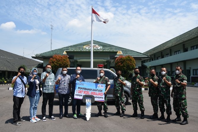 Korem 082/CPYJ Terima 1 Unit Mobil Ambulance dari BRI Mojokerto