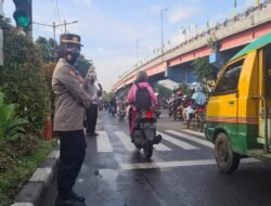 Berikan Rasa Aman Kepada Masyarakat Surabaya, Polisi Hadir di Pagi Hari