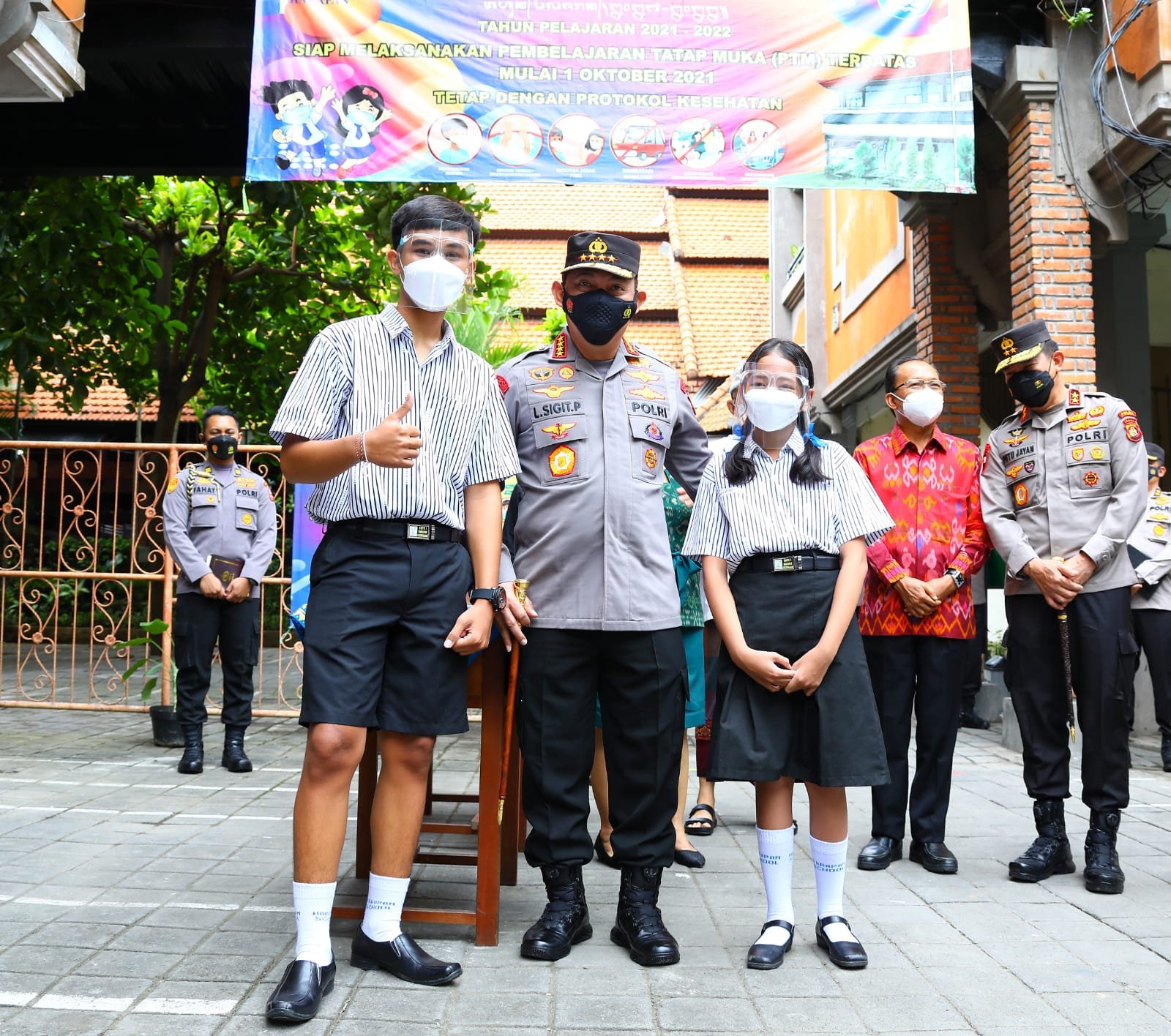 Pelajar Senang Bisa Belajar Tatap Muka, Kapolri: Fokus Gapai Cita-Cita