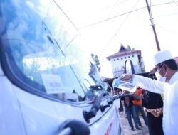 Bupati Anwar Sadat Resmikan Rute Operasional Mobil Sampah Wilayah Ulu