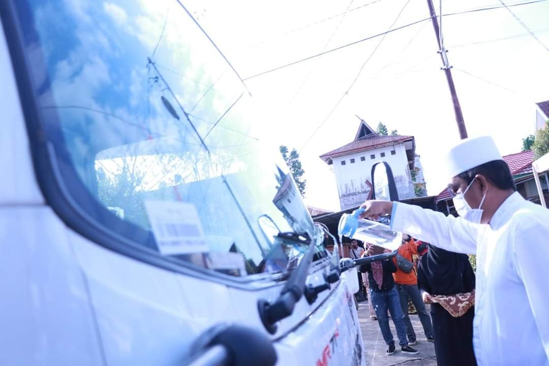 Bupati Anwar Sadat Resmikan Rute Operasional Mobil Sampah Wilayah Ulu