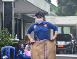 Persit Korem 082/CPYJ: Lakukan Olahraga Bersama