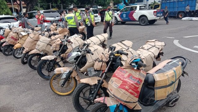 Tak Ada Laporan Polisi, Sudah Setahun 16 Unit Motor Tertahan Di Polres Sikka
