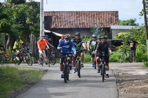 Kamis Ceria Rambak Moker Jelajahi Kawasan Timur Mojokerto