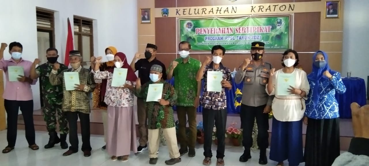 Serahkan Sertifikat Program PTSL, Bupati Magetan Sampaikan Target Sudah Tercapai