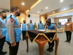 Wakapolda Jatim Pimpin Pakta Integritas dan Pengambilan Sumpah Seleksi SIPSS T.A 2022