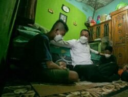 Walikota Surabaya Eri Cahyadi Kunjungi Murid Yang Dihajar Gurunya