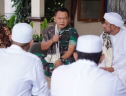 Kasad Silaturahim Ke Ponpes Anwarut Taufik dan Darullughah Wadda’wah