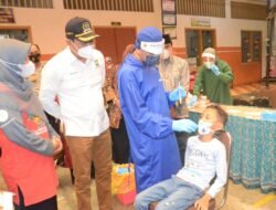 Pemerintah Gerak Cepat, Wabup Subandi Meninjau Tracing di SD AL Muslim