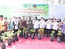Desa Wisata Kelengkeng di Sidoarjo Bagikan 500 Bibit Gratis Untuk Warganya
