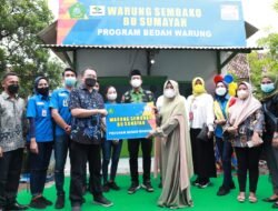 Pulihkan Ekonomi Rakyat, Bupati Muhdlor Geber Program Bedah 1.000 Warung