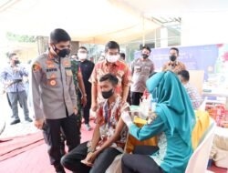 Kejar target 100 Persen, Polresta Mojokerto Vaksinasi Booster Karyawan PT. Kithosindo