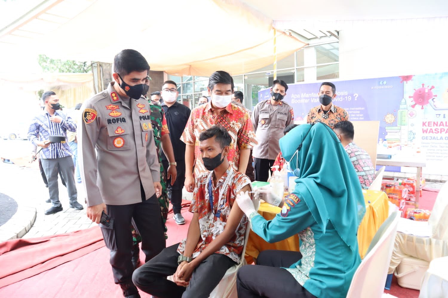 Kejar target 100 Persen, Polresta Mojokerto Vaksinasi Booster Karyawan PT. Kithosindo