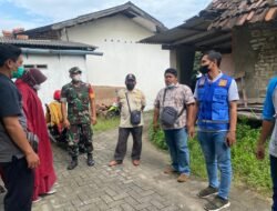 Koramil Kutorejo Bareng Nakes PKM Lakukan Tracing 22 Warga