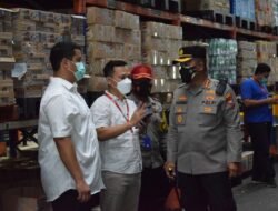 Kapolresta Sidoarjo Sidak Minyak Goreng di Gudang Minimarket