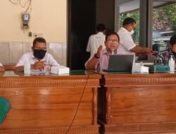 Anggota DPRD Fraksi PKS Dan Fraksi Demokrat Komisi D Mensosialisasikan Kesejahteraan Sosial Bagi Warga Desa Kali Pecabean Kecamatan Candi Kabupaten Sidoarjo