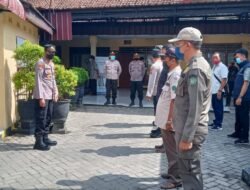Polsek Tarik , Balongbendo, Krian dan Koramil 0816/ 11 , Puskesmas dan Satpol PP Giat Ops Yustisi Pamor Keris untuk yang ke 6 kalinya