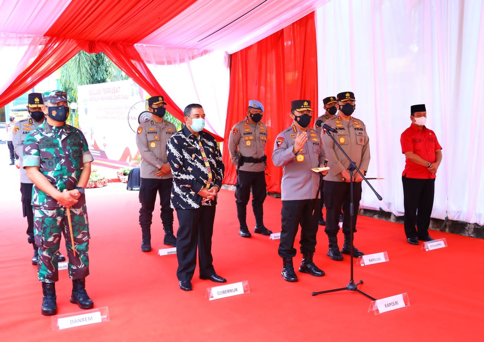 Sarankan Warga Dirawat di Isoter, Kapolri: Kurangi Risiko Penyebaran dan Fatalitas