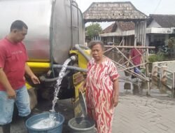 BAZNAS Kabupaten Sidoarjo Action Berikan Bantuan Air Bersih