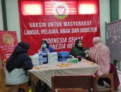 BINDA Jatim Dan Puskesmas Lakukan  Serbuan Vaksinasi Di MWC NU Tulangan Kabupaten Sidoarjo