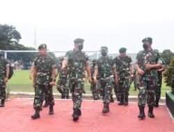 Yonif Para Raider 503/MK di Kunjungi Pangkostrad