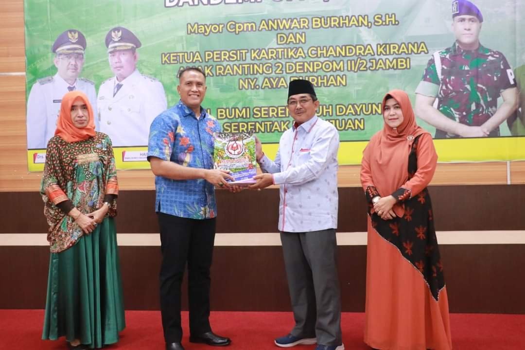 Bersama Wabup Hairan, Bupati Anwar Sadat Sambut Kunker Dandempom II/2 Jambi