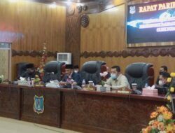 Bupati Anwar Sadat Hadiri Rapat Paripurna Pertama DPRD Tanjabbar Dalam Rangka Penyampaian 3 Raperda Inisiatif
