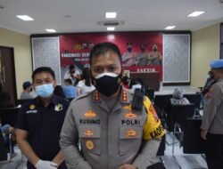Kapolresta Sidoarjo Ikuti Zoom Meeting Vaksinasi Serentak Pimpinan Kabaintelkam Polri