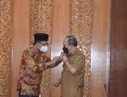 Dibawah Komando Pemimpin Perubahan Sidoarjo Terima Penghargaan WBBM dan WBK