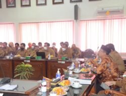 Dibawah Komando Pemimpin Perubahan Sidoarjo Terima Penghargaan WBBM dan WBK