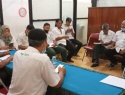 Setiap Akhir Bulan Pemerintah Desa Kebaron Adakan Anev Bersama Jajarannya