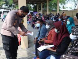 Salurkan Bantuan BPTKLWN ke 6000 Pedagang Mikro, Kapolres Mojokerto Sampaikan Hal ini