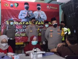 Kapolresta Sidoarjo Pantau Vaksinasi Booster di Masjid Agung Sidoarjo