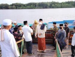 Pemkab Tanjab Barat Safari Ramadhan 1443 H di Desa Pasar Senin