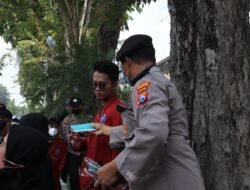 Humanis Personel Polresta Sidoarjo Amankan Demo Mahasiswa