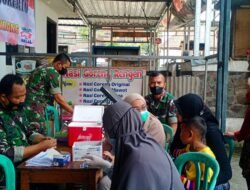 Tingkatkan Cakupan, Kodim Mojokerto Gelar Vaksinasi Mobile Di Pasar Pugeran