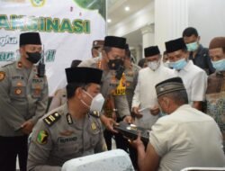 Warga Parengan Krian Serbu Gerai Vaksinasi Booster Polresta Sidoarjo