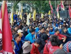 Ratusan Mahasiswa Kota Malang Tolak Pembangunan IKN, Kenaikan Minyak Goreng, BBM dan Pajak