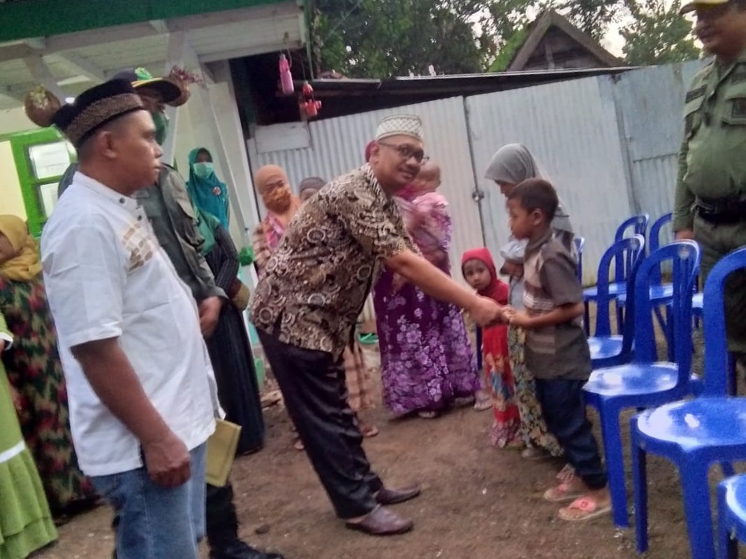 Perhutani Mojokerto Berikan Santunan Anak Yatim di Sekitar BKPH Bluluk Lamongan