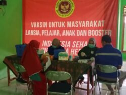 Program 1 Juta Vaksinasi Booster Kemenag RI, MTs Negeri 4 Sidoarjo Berkerjasama Dengan Badan Intelijen Negara ( BIN ) Dan Dinas Kesehatan ( DINKES )