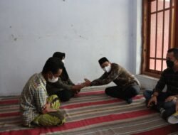 Gus Muhdlor Takziah ke Rumah Bocah Korban Tenggelam di Lajuk Porong