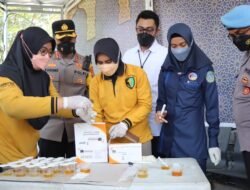 Amankan Perjalanan Mudik, Sopir Bus Terminal Purabaya Di Tes Urine