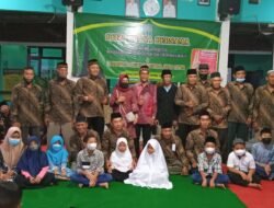 Di Bulan Penuh Berkah Ramadhan  Pemerintah Desa Kemantren, Menyantuni Anak Yatim Dan Buka Bersama