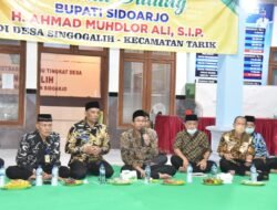 Baznas Sidoarjo Salurkan 30 Ton Beras Zakat Fitrah, Gus Muhdlor : Sebagian Besar Dikumpulkan dari ASN
