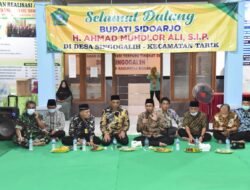 Baznas Sidoarjo Salurkan 30 Ton Beras Zakat Fitrah, Gus Muhdlor : Sebagian Besar Dikumpulkan dari ASN